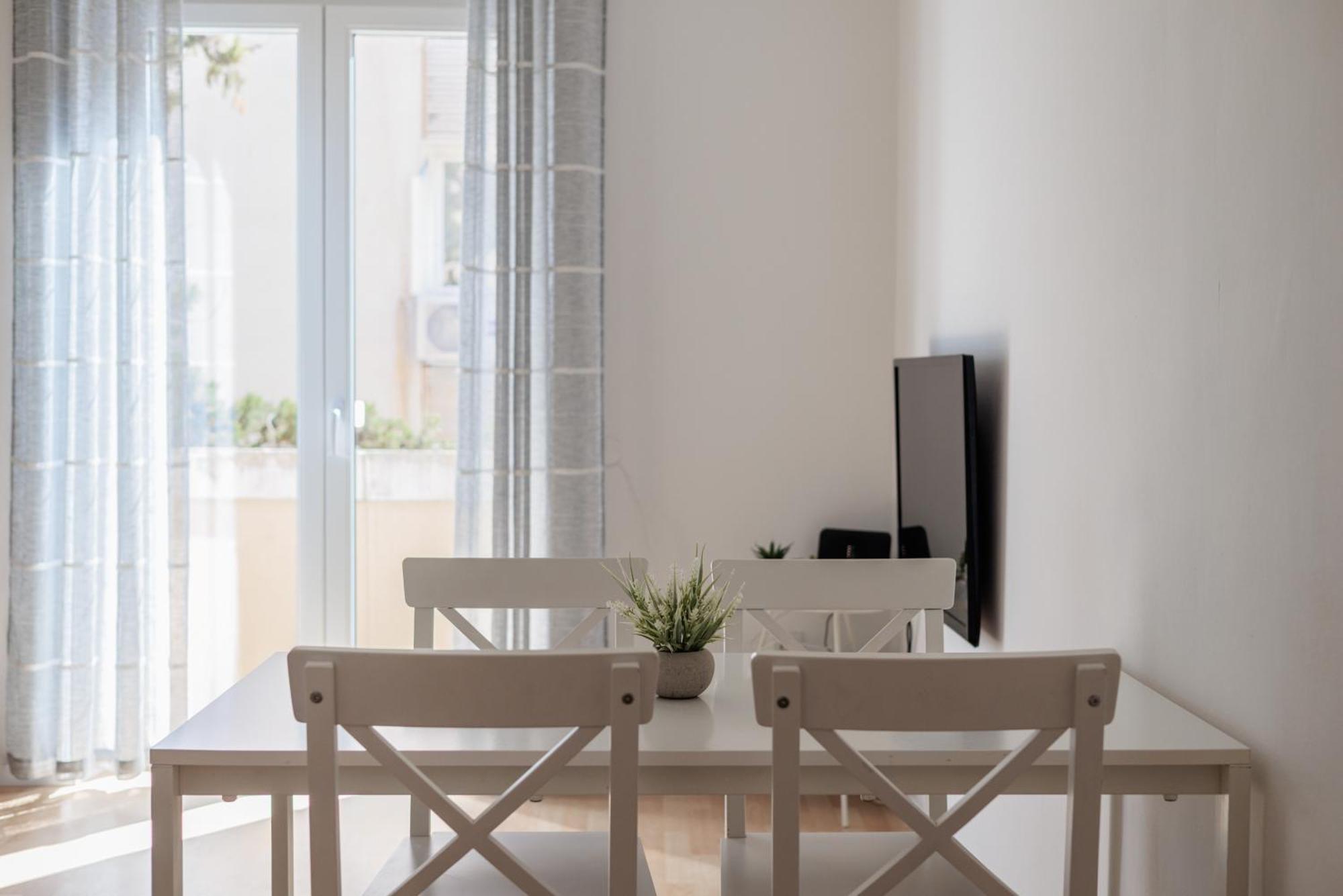 Lux Split Centre Apartments ภายนอก รูปภาพ
