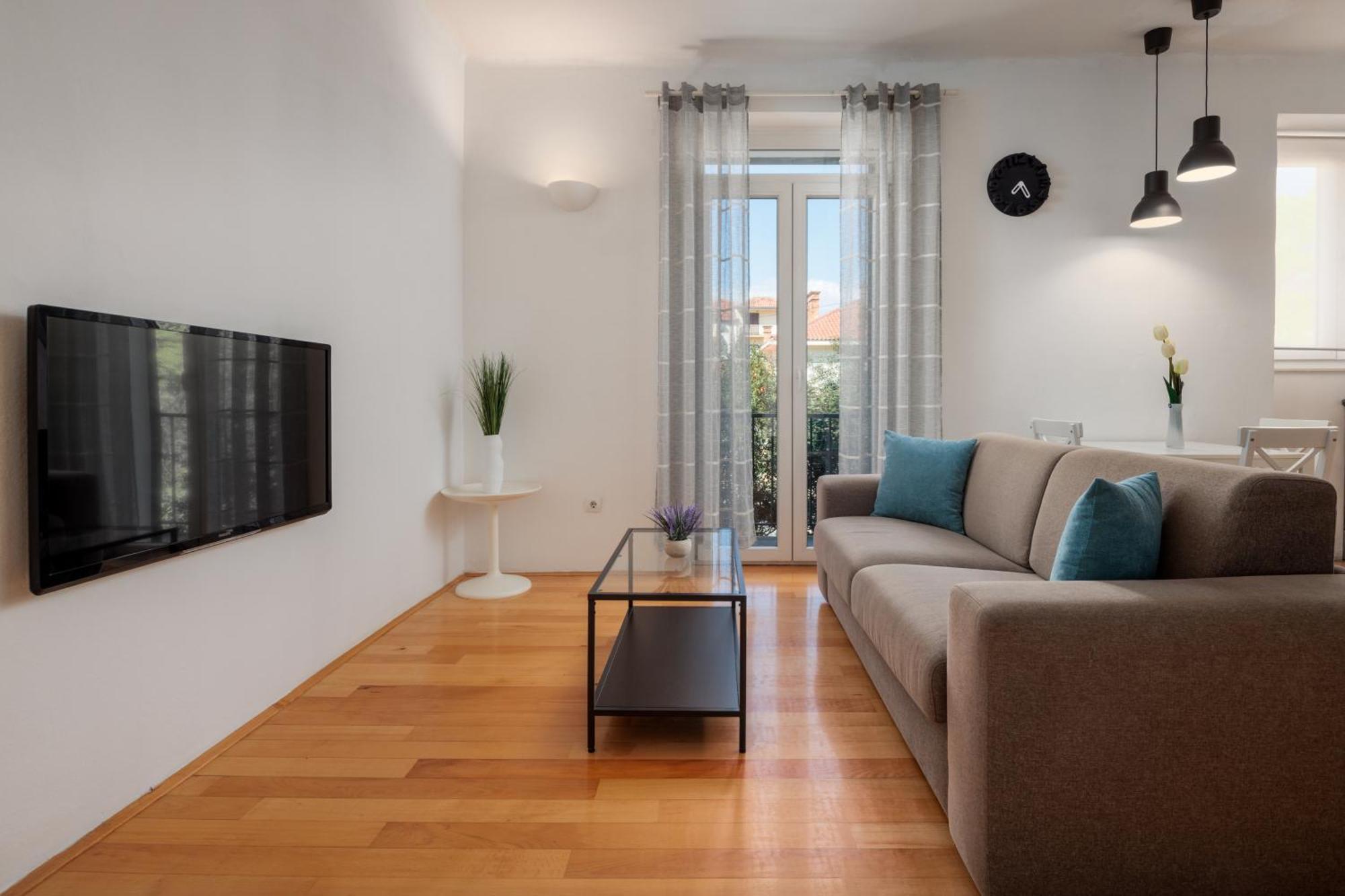 Lux Split Centre Apartments ภายนอก รูปภาพ