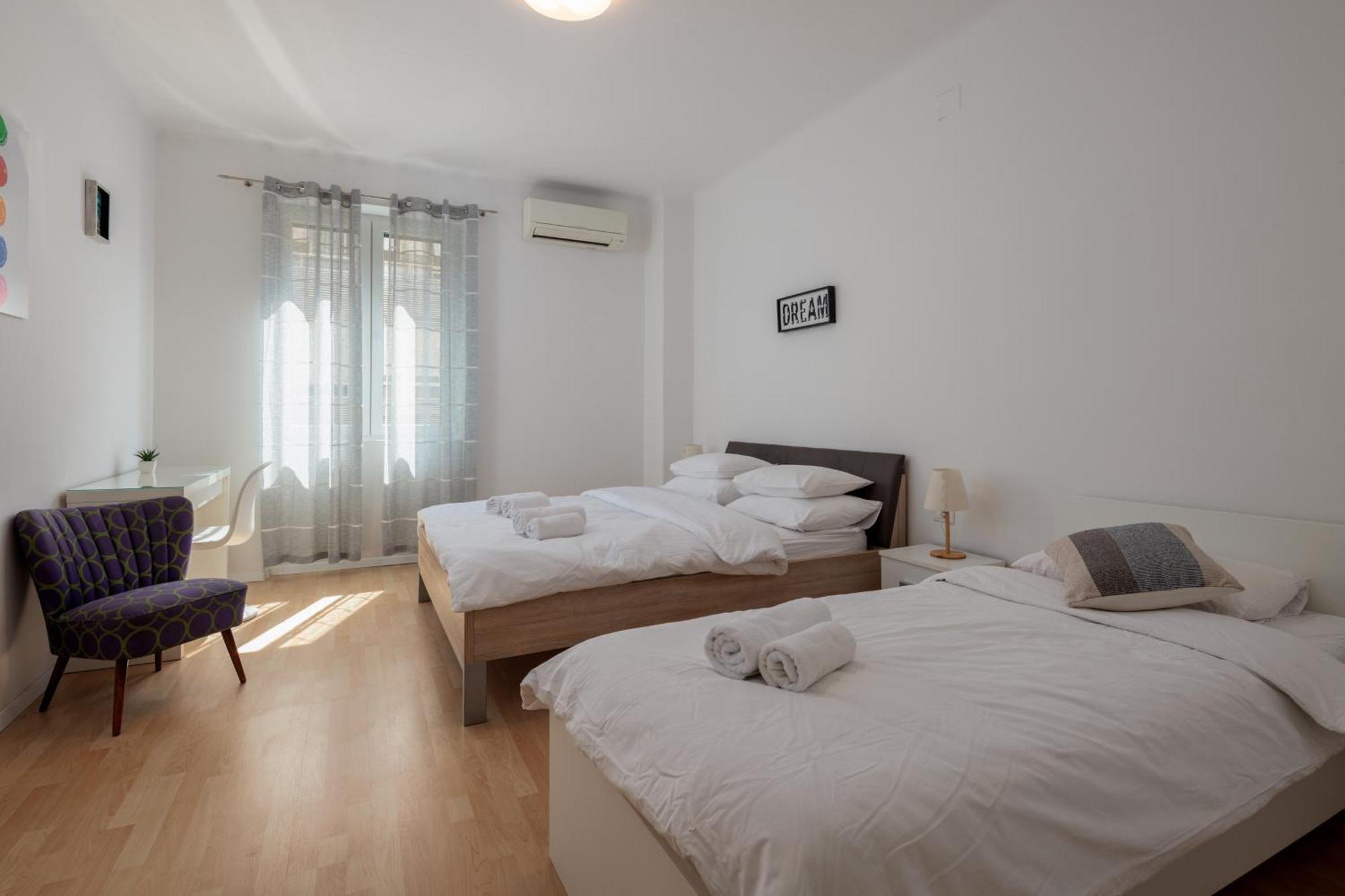 Lux Split Centre Apartments ภายนอก รูปภาพ